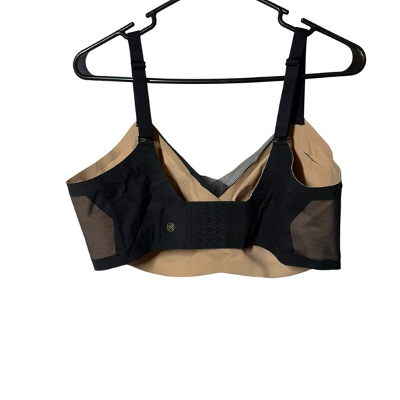 NWOT Honeylove Cross Over Bra Size 1X - Picture 5 of 8